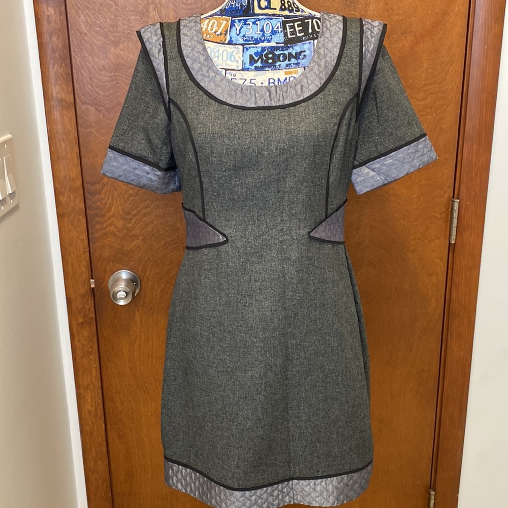 Bcbgeneration Dress Size Medium - image 4